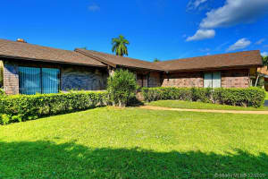 833 SW 56th Ave, Margate, FL 33068, Sold 01/25/21