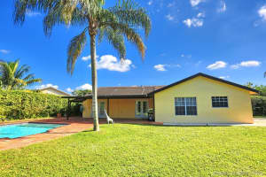 833 SW 56th Ave, Margate, FL 33068, Sold 01/25/21
