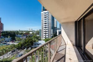 1450 Brickell Bay Dr, Miami, FL 33131, Sold 04/26/21
