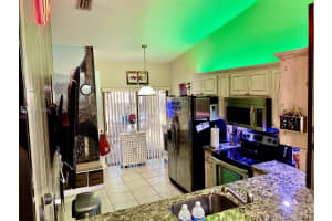 1000 E Lakes Dr, Pompano Beach, FL 33064, Sold 04/09/21