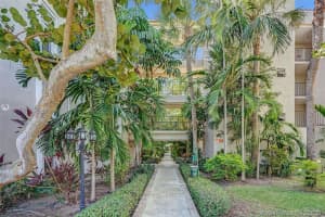 6884 N Kendall Dr APT C407, Pinecrest, FL 33156, Sold 03/30/21