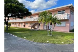 300 NE 20th St, Boca Raton, FL 33431, Sold 04/22/21
