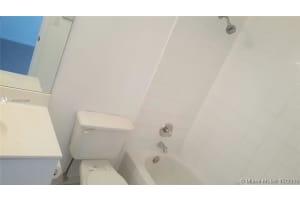 21315 NE 8th Ct, Miami, FL 33179, Sold 02/03/21