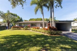 400 S 56th Terrace, Hollywood, FL 33023, Sold 02/01/21