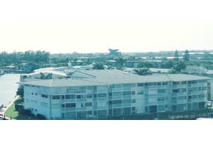 470 Paradise Isle Blvd, Hallandale Beach, FL 33009, Sold 06/15/21