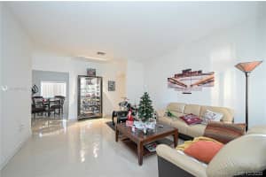 719 SE 12th Ter, Homestead, FL 33033, Sold 02/19/21