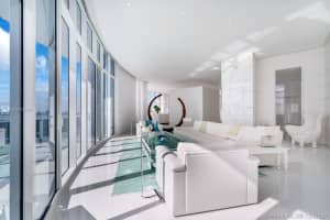 5959 Collins Ave, Miami, FL 33140, Sold 02/12/21