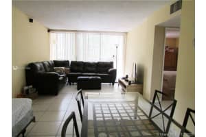 8810 Fontainebleau Blvd, Miami, FL 33172, Sold 02/08/21