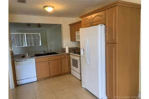 15461 SW 81st Cir Ln, Miami, FL 33193, Sold 03/31/21