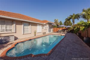 15908 SW 99th St, Miami, FL 33196, Sold 01/21/21