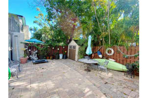 672 NE 1st St, Dania Beach, FL 33004, Sold 02/23/21