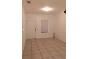 6912 NW 179th St, Hialeah, FL 33015, Sold 04/15/21