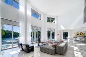 6946 Sunrise Ct, Coral Gables, FL 33133, Sold 02/04/22
