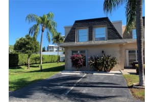 814 NE 26th Ave, Hallandale Beach, FL 33009, Sold 03/19/21