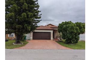 19591 NW 83rd Ave, Hialeah, FL 33015, Sold 05/28/21
