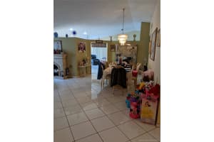 19591 NW 83rd Ave, Hialeah, FL 33015, Sold 05/28/21