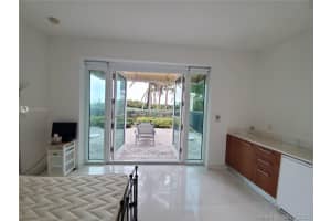 16275 Collins Ave, Sunny Isles Beach, FL 33160, Sold 01/28/21