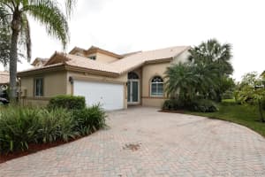 5079 Madison Lakes Cir E, Davie, FL 33328, Sold 01/13/21