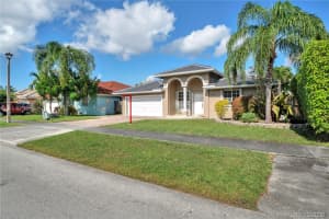 15937 SW 103rd Ln, Miami, FL 33196, Sold 01/08/21