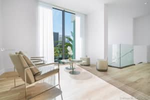 10530 NW 67th Terrace, Doral, FL 33178, Sold 04/28/21