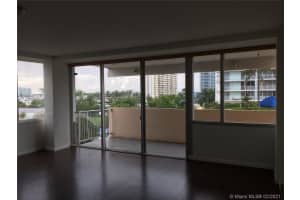 7545 E Treasure Dr #5b, North Bay Village, FL 33141, Sold 03/31/21