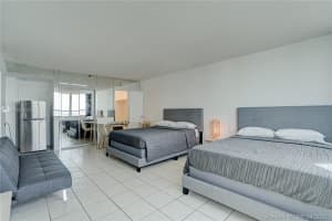 5445 Collins Ave, Miami Beach, FL 33140, Sold 08/25/21