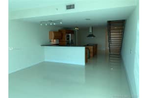 2950 NE 188th St, Aventura, FL 33180, Sold 04/12/21