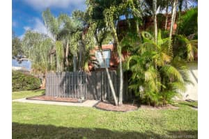 2248 White Pine Cir, Greenacres, FL 33415, Sold 02/11/21