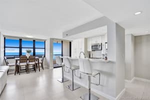 2555 Collins Ave, Miami, FL 33140, Sold 02/05/21