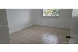 15221 SW 80th St, Miami, FL 33193, Sold 02/25/21