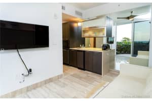 15811 Collins Ave, Sunny Isles Beach, FL 33160, Sold 03/19/21