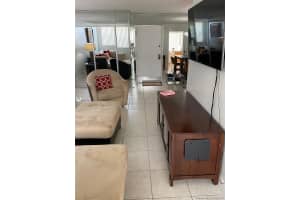 9411 SW 4th St, Miami, FL 33174, Sold 02/18/21