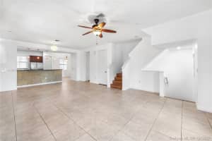 1033 NE 17th Way, Fort Lauderdale, FL 33304, Sold 02/26/21