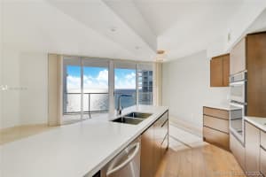 16445 Collins Ave, Sunny Isles Beach, FL 33160, Sold 01/27/21