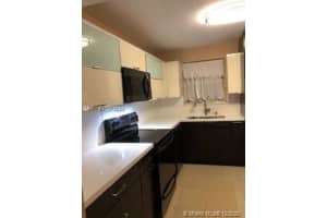 11251 SW 13th St, Pembroke Pines, FL 33025, Sold 02/22/21