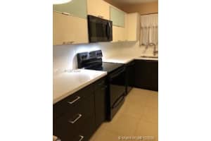 11251 SW 13th St, Pembroke Pines, FL 33025, Sold 02/22/21