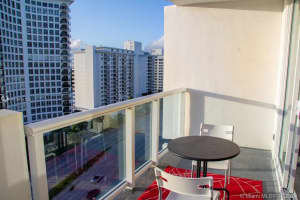 5601 Collins Ave, Miami Beach, FL 33140, Sold 04/16/21