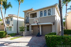 20755 NE 31st Pl, Aventura, FL 33180, Sold 03/01/21