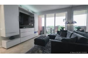 2951 S Bayshore Dr, Miami, FL 33133, Sold 02/05/21