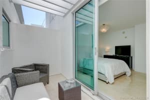 3131 NE 188th St, Miami, FL 33180, Sold 02/05/21