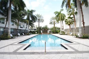 2421 NE 65th St, Fort Lauderdale, FL 33308, Sold 05/11/21