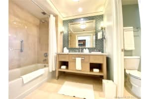455 Grand Bay Drive Key Biscayne, Miami, FL 33149, Sold 08/02/21