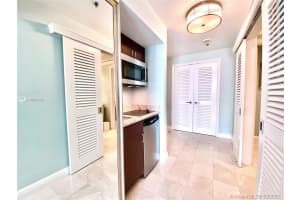 455 Grand Bay Drive Key Biscayne, Miami, FL 33149, Sold 08/02/21