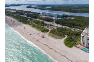 15645 Collins Ave, North Miami Beach, FL 33160, Sold 03/09/21