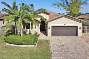 13017 SW 284th St, Homestead, FL 33033, Sold 04/23/21