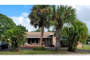 810 NW 9th Ave, Dania Beach, FL 33004, Sold 02/15/21