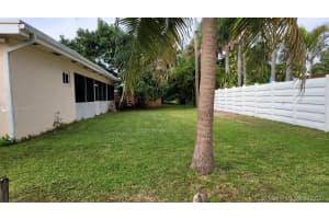 810 NW 9th Ave, Dania Beach, FL 33004, Sold 02/15/21