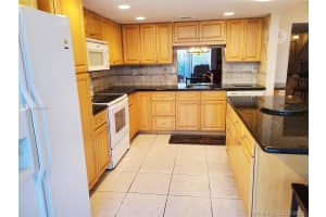 795 NE 206th St, Miami, FL 33179, Sold 02/04/21