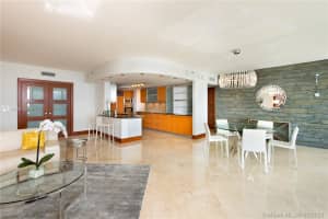 400 Alton Rd, Miami Beach, FL 33139, Sold 05/28/21