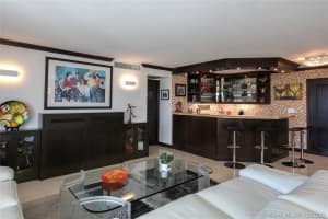 10101 E Bay Harbor Dr, Bay Harbor Islands, FL 33154, Sold 06/01/21